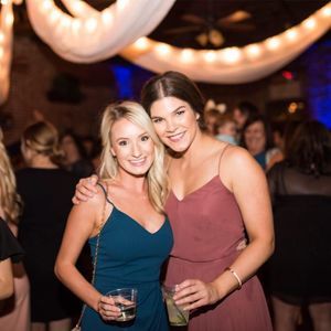 Meet your Posher, Lainie